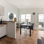 Chalé Klein Vink - Boulevard 27 Arcen